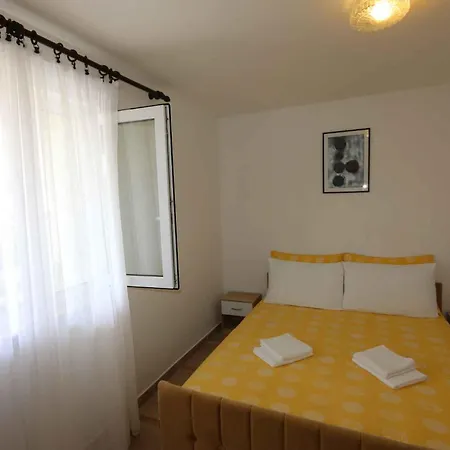 In - Insel Krk 14597 * 실로