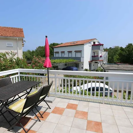 In - Insel Krk 14597 * שילו