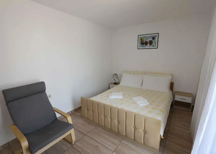 In - Insel Krk 14597 Šilo